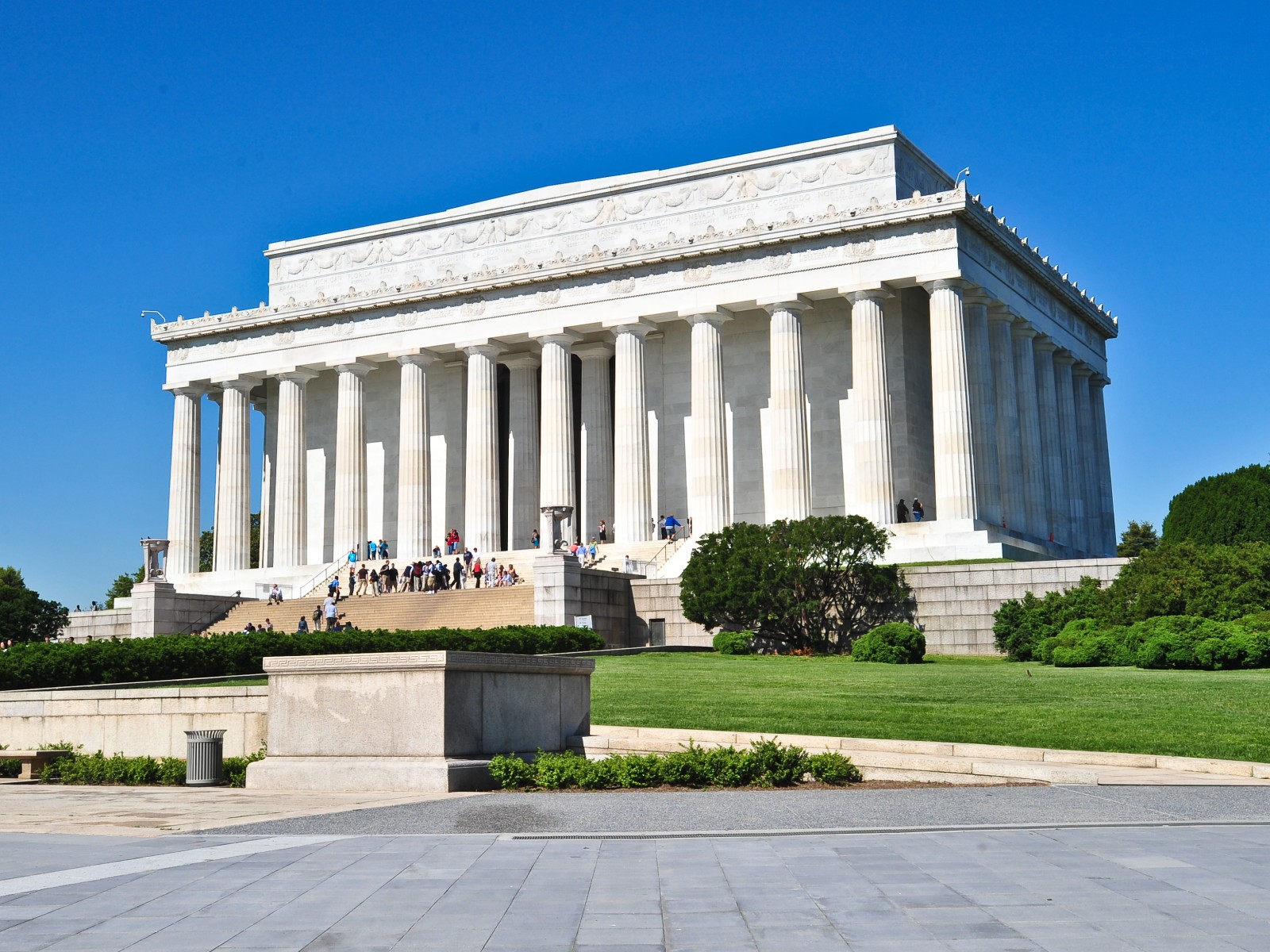 Lincoln Memorial